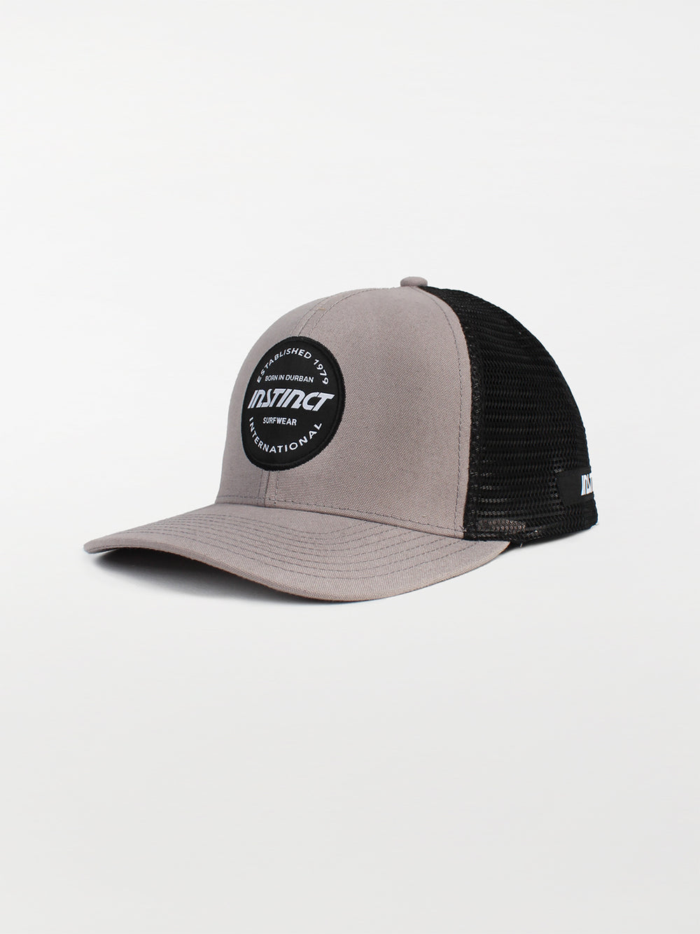 established lifestyle trucker cap#color_grey-black